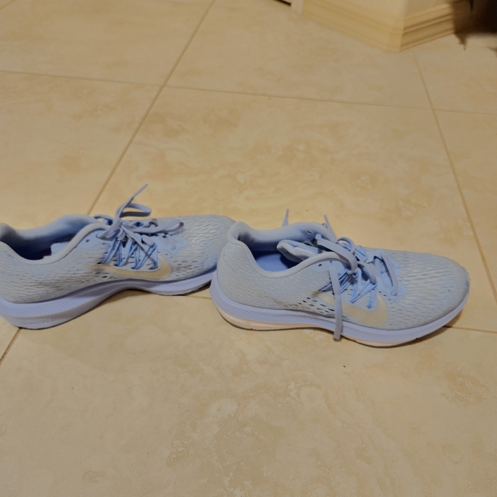 Nike cushlon st size 8